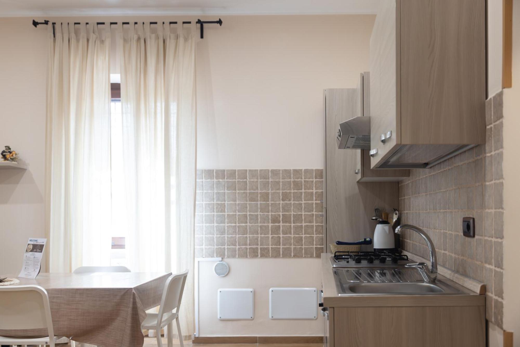 Casa Vacanze Alla Maison Фиумичино Екстериор снимка
